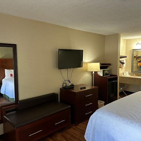 Econo Lodge Huntington - Barboursville University Area Eksteriør bilde