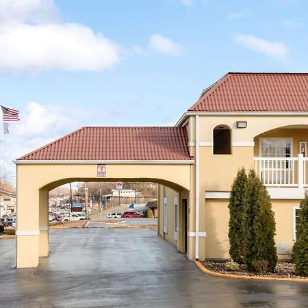 Econo Lodge Huntington - Barboursville University Area Eksteriør bilde