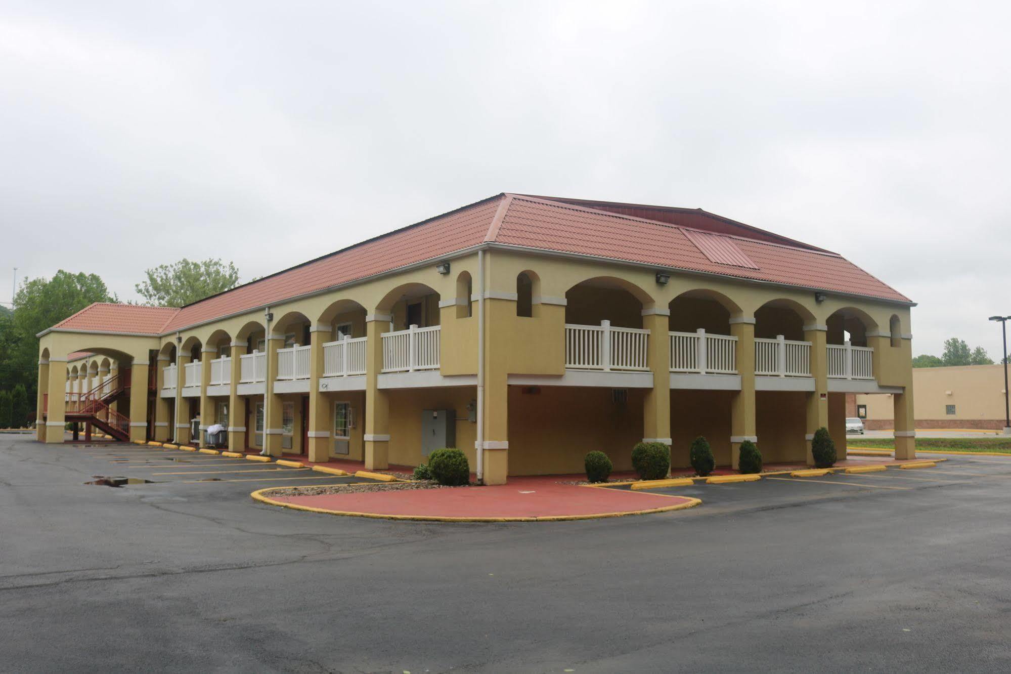 Econo Lodge Huntington - Barboursville University Area Eksteriør bilde